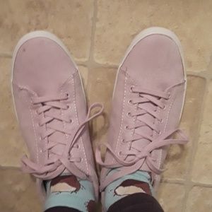 Lavender Old Navy sneakers